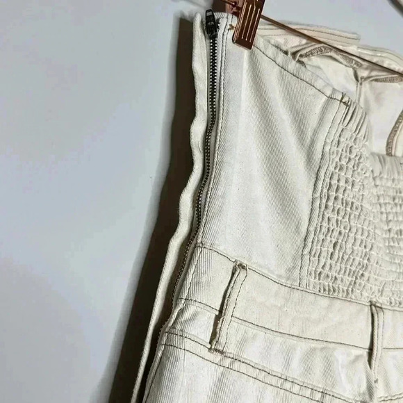 Women's Tube Cargo Denim Jumpsuit - 
Off -White M - Picture 11 of 12